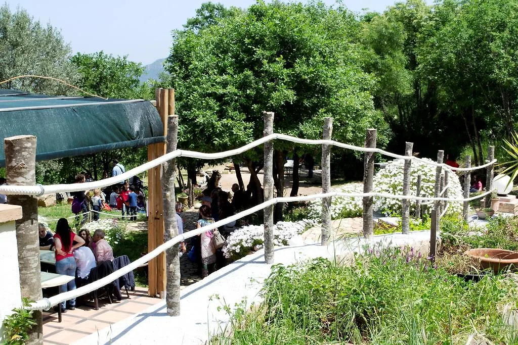 Casale Margherita Turismo Rurale Pollina Farm stay