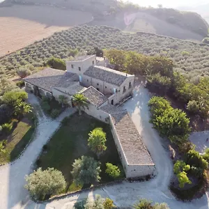  Vakantieboerderij Baglio Pollicarini