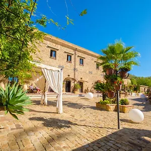 Alloggio per agriturismo Vecchia Masseria Charme&relax, San Michele di Ganzaria