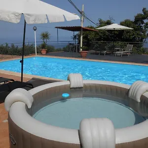 Hébergement de vacances Al Villino Sunshine In Con Piscina Ed Idromassaggio