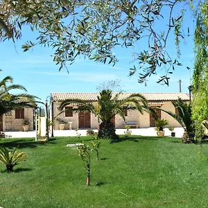 Alloggio per agriturismo Oasi Di Cava D'ispica, Pietre Nere San Zagaria