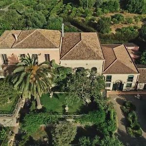 Alloggio per agriturismo Antico Borgo Etneo, Calatabiano